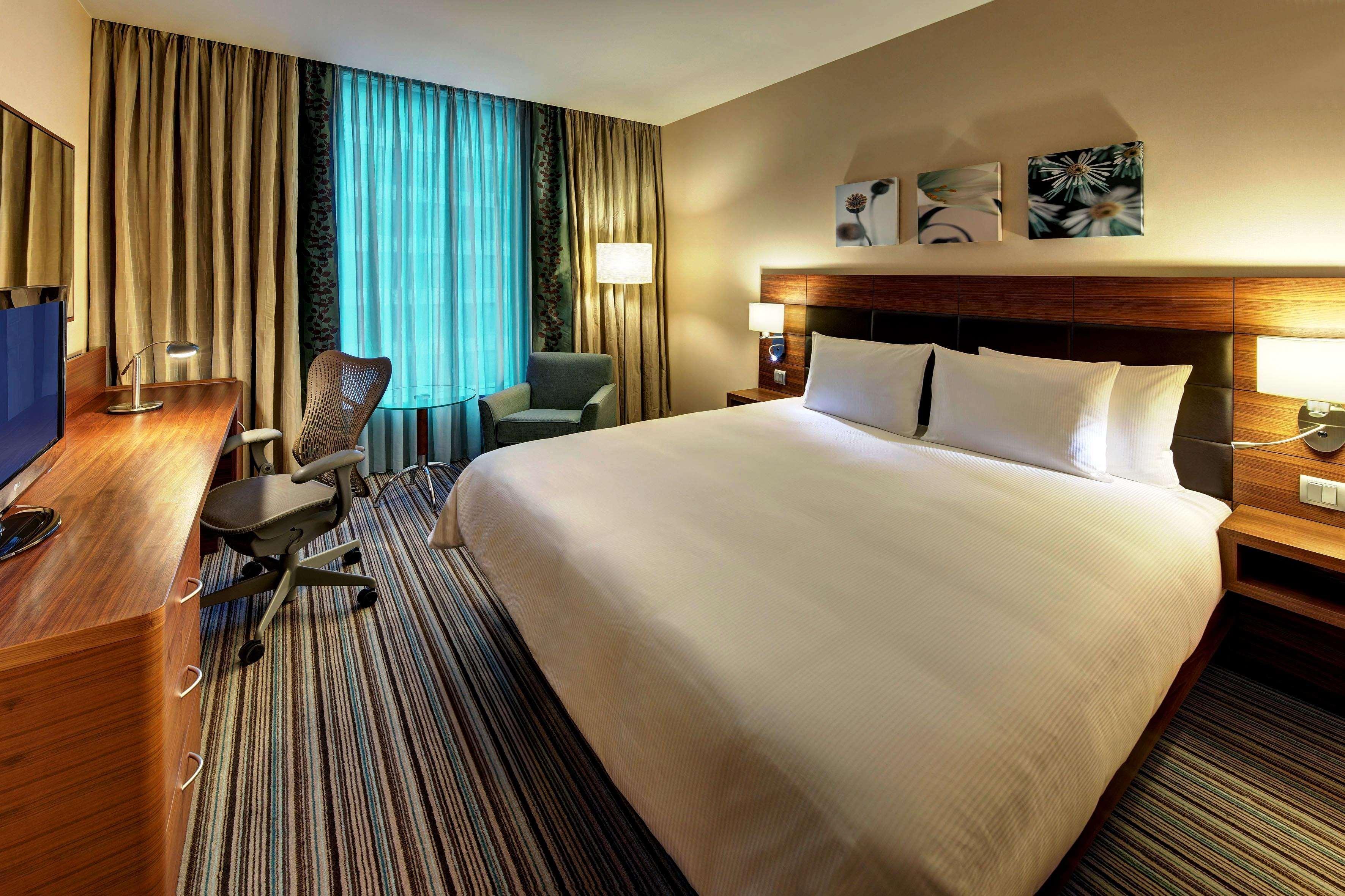 Hilton Garden Inn Hong Kong Mongkok Zewnętrze zdjęcie